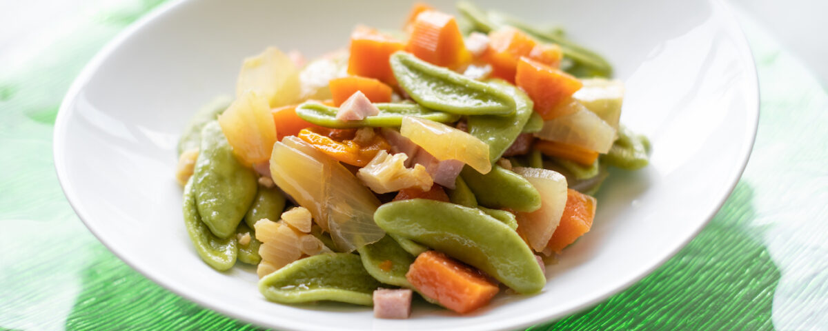 Insalata di Pasta Foglie di Ulivo con Giardiniera in olio Extravergine